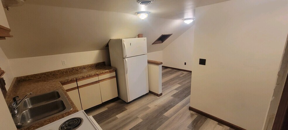 Building Photo - 917 Marsac St