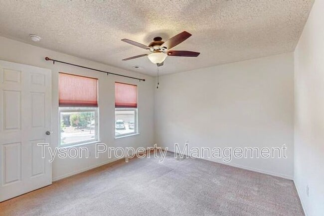 Building Photo - 10228 Nacimiento St NW