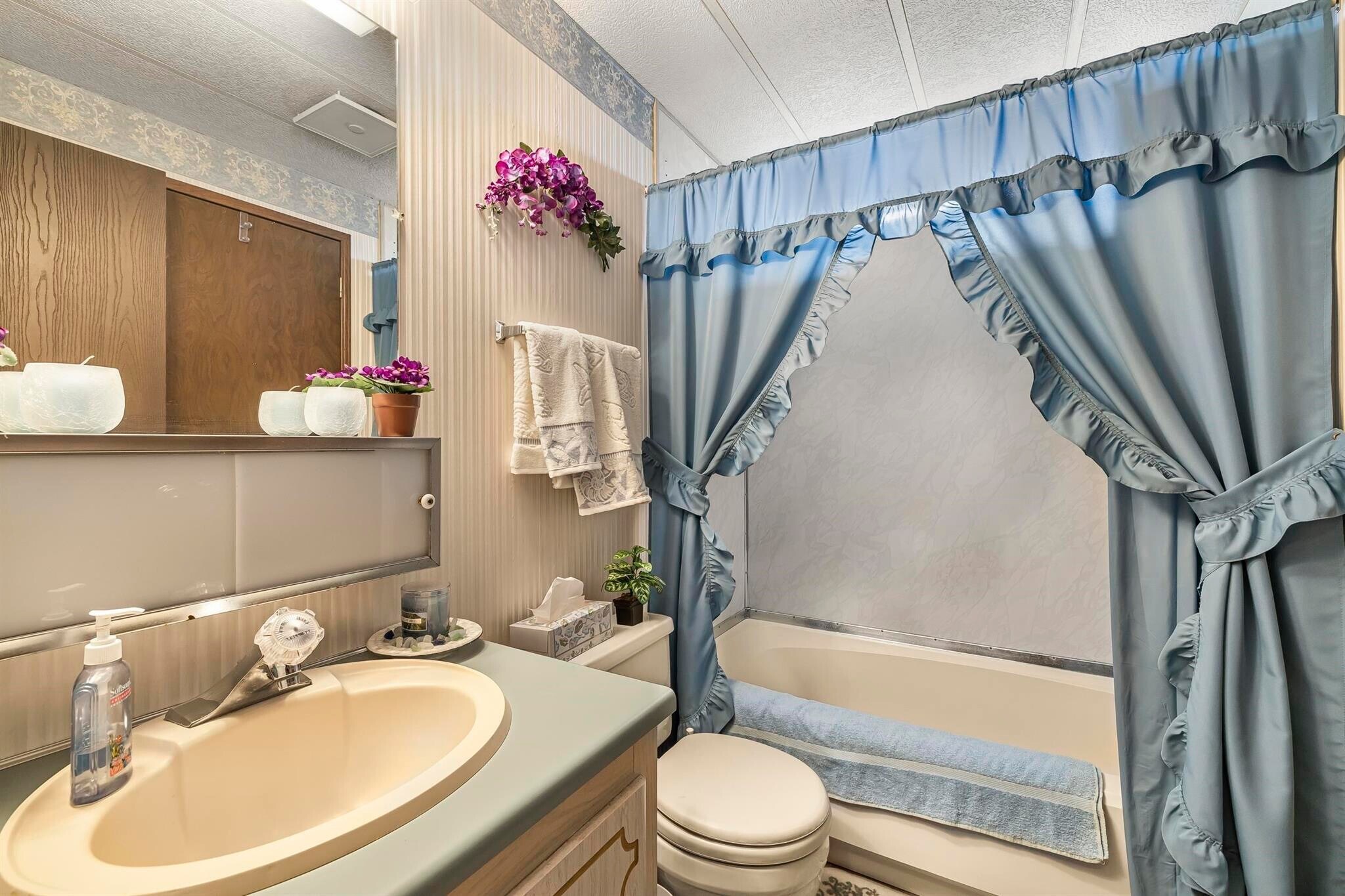 Building Photo - 160 Palisades Park Rd