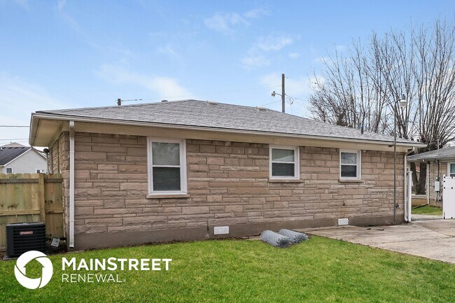 Building Photo - 5809 Noah Dr