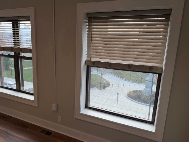 Building Photo - 501 Linden St