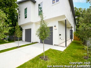 Building Photo - 1430 Hays St