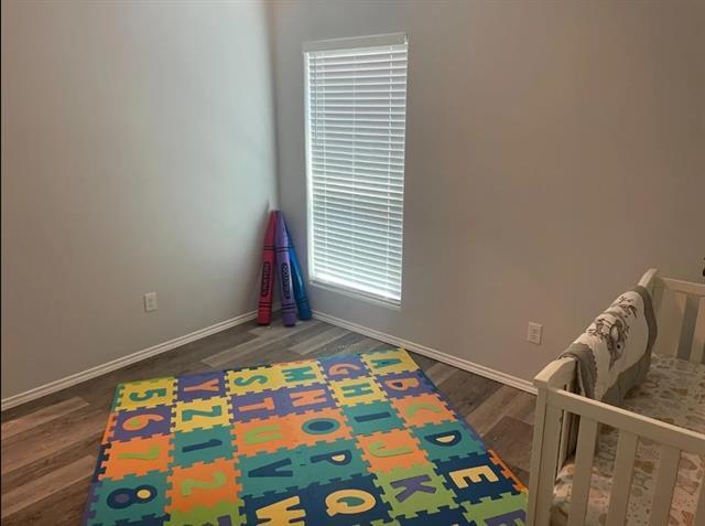 Building Photo - 8424 10th Pl