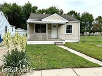 Building Photo - Cozy 2 Bedroom 1 Bathroom now available fo...