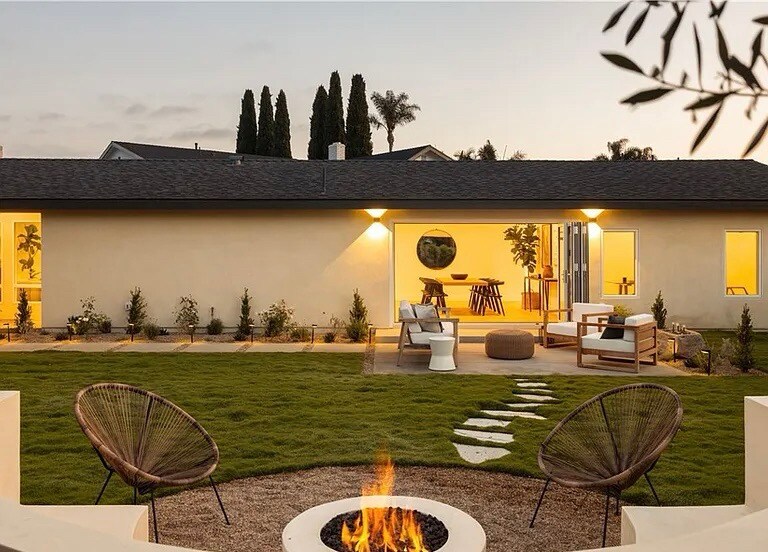 Building Photo - 3499 San Rafael Cir