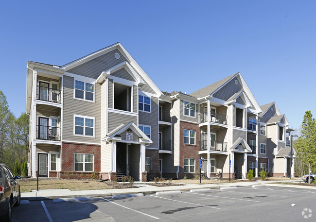 Building Photo - The Bluffs at Walnut Creek