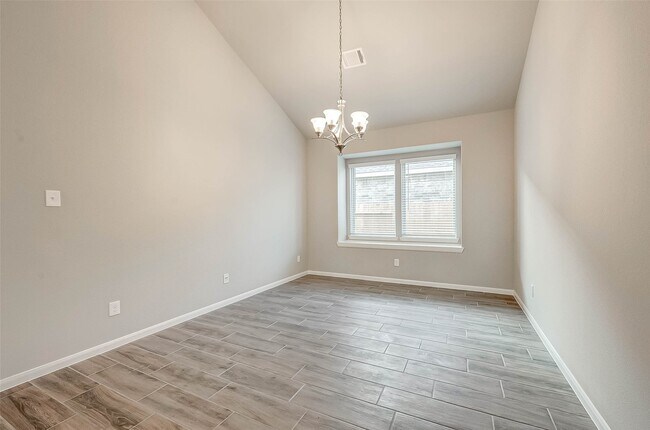 Building Photo - 6110 Scott Way