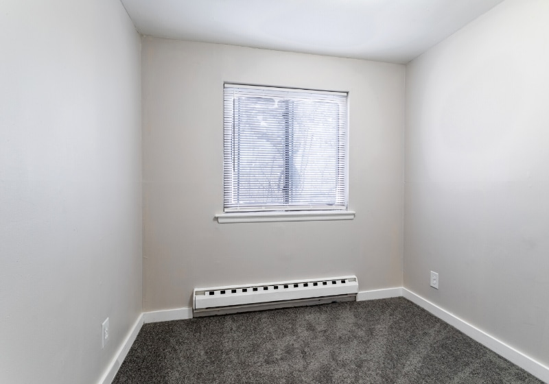 Building Photo - 311-313 N Sycamore Ave