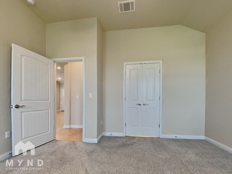 Building Photo - 8603 McKamy Dr