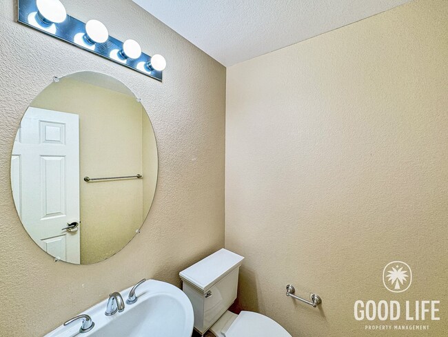 Building Photo - Stunning 5B/3.5BA House in Scripps Ranch!