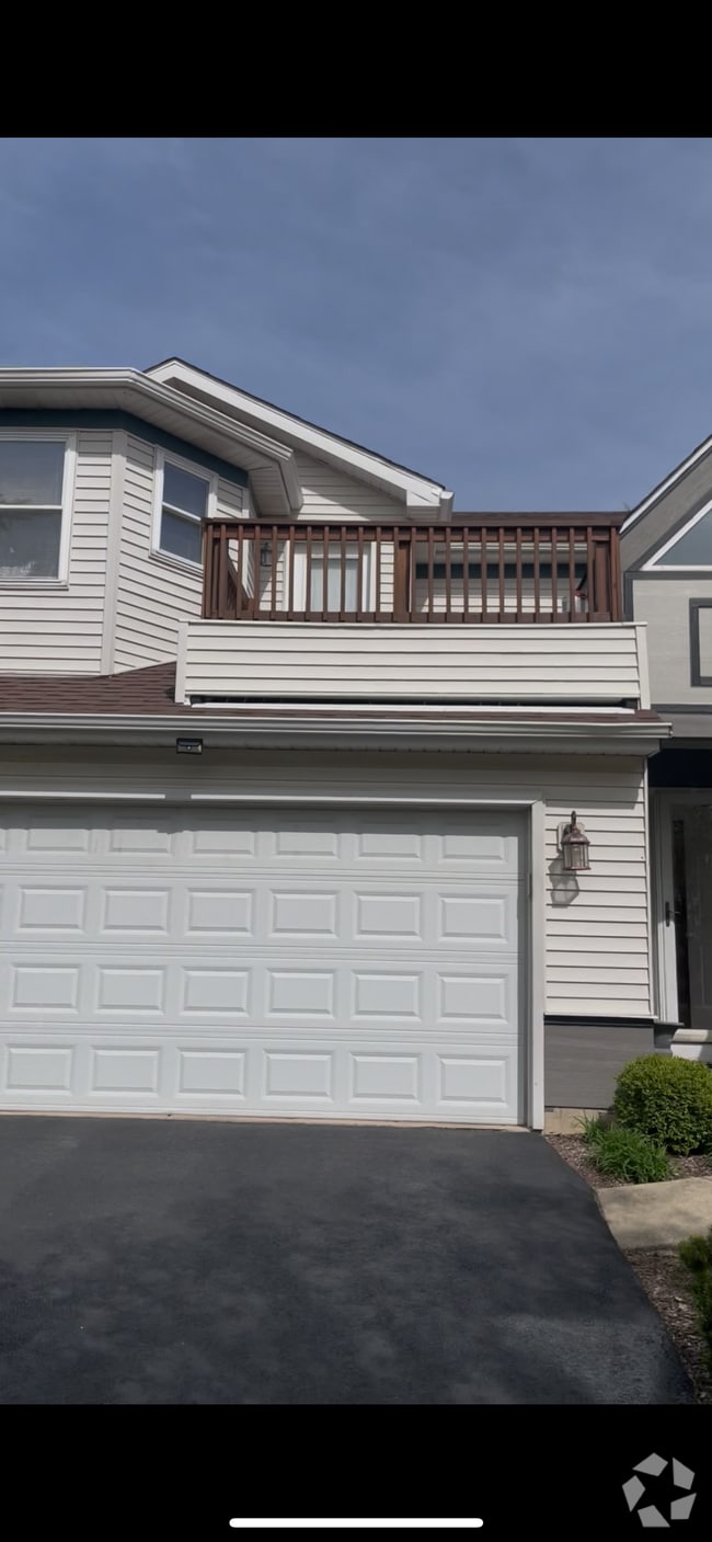 Building Photo - 301 Inner Circle Dr