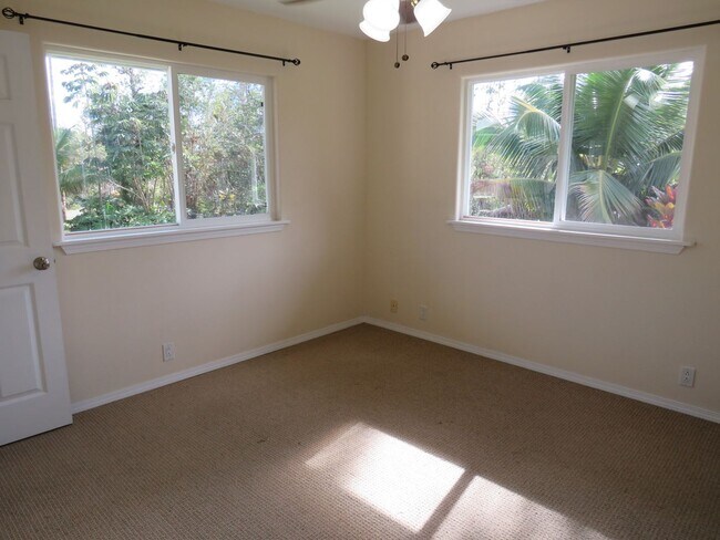 Building Photo - 38th in Orchidland