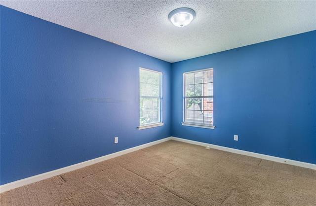 Building Photo - 4117 Oxlea Dr