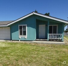 Building Photo - 3 Bed, 2 Bath Home for Rent in Kittitas!