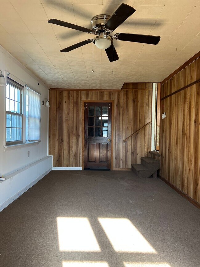 Building Photo - 8530 Orcutt Ave