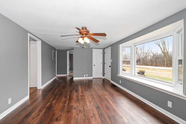 Living Room - 16533 W 144th Pl