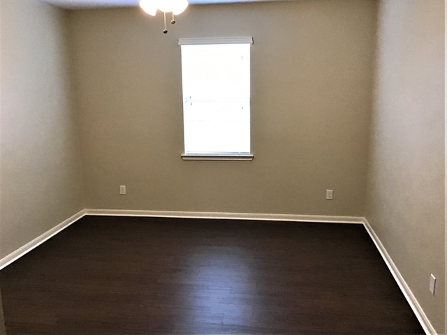 Building Photo - 7327 Boerne Creek Dr