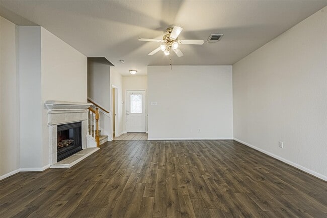 Building Photo - 8031 Fisher Glen Ln