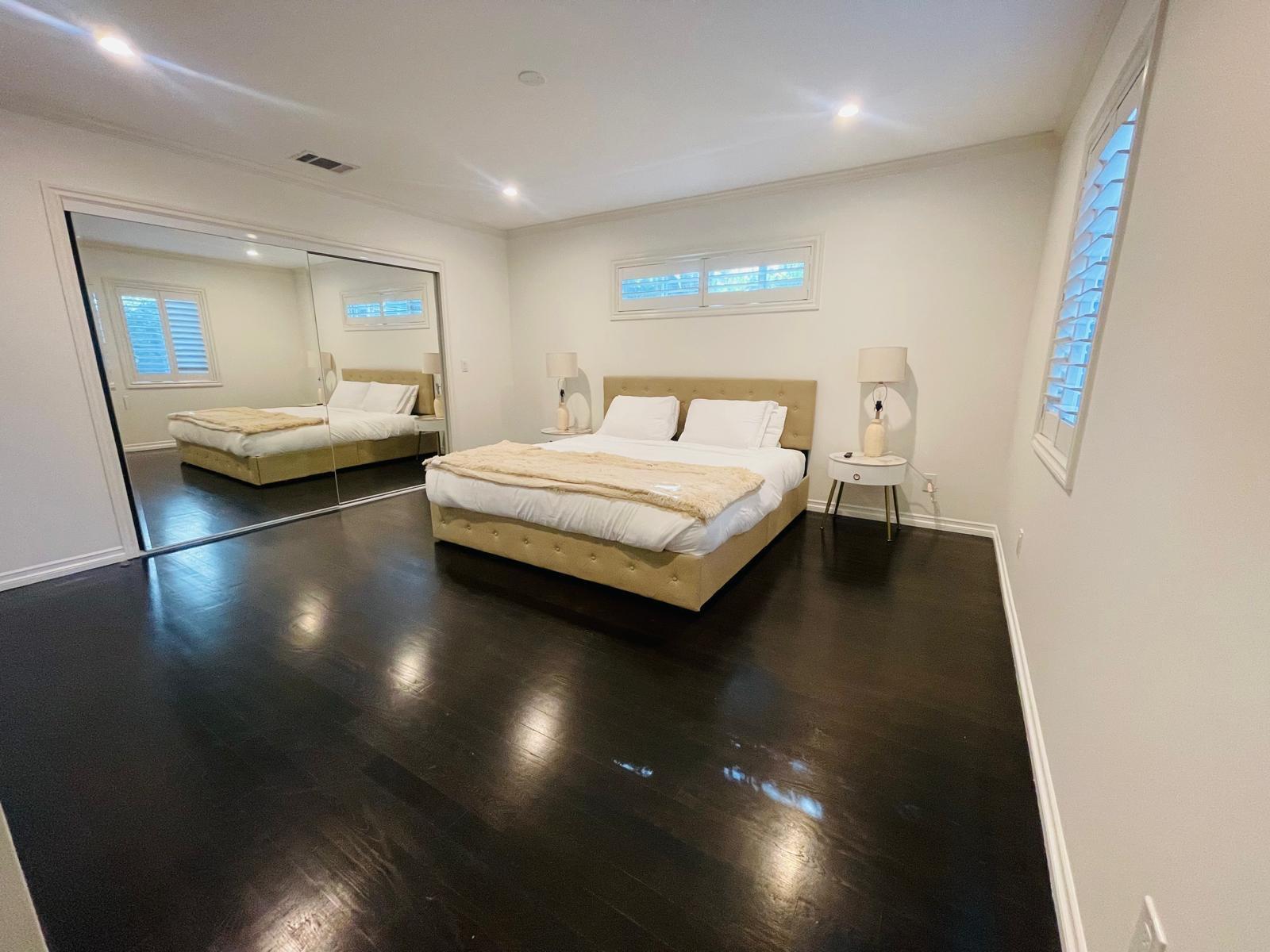 Building Photo - 17946 Valley Vista Blvd