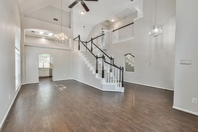 Building Photo - Gorgeous home in Imperial Oaks!