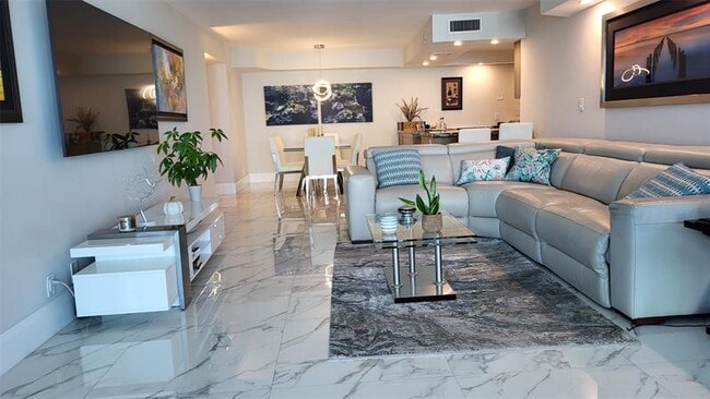 Building Photo - 1360 S Ocean Blvd