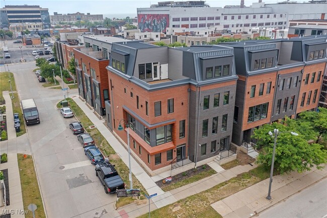 Building Photo - 1411 Superior Ave