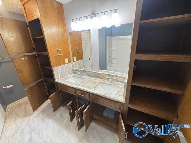 Building Photo - 1006 Wood Cir