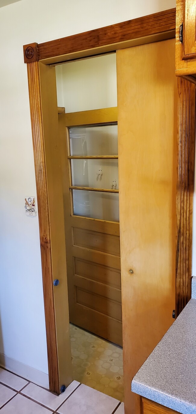 Building Photo - 1163 Higgins Ave