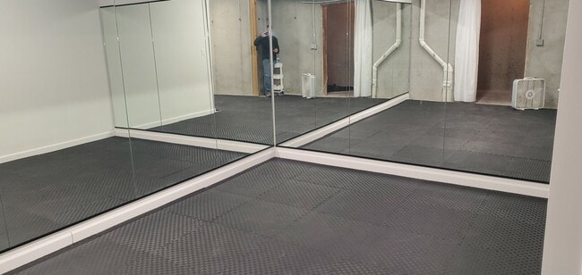 Building Photo - 5 bd, 3 ba house SW Columbia, quick access to Providence Rd, just south of Rockbridge school, Wil...