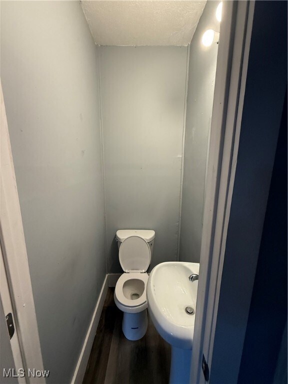 Building Photo - 204 Broad Ave NW