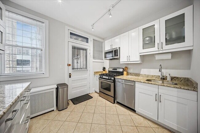 Building Photo - Experience Elevated Living