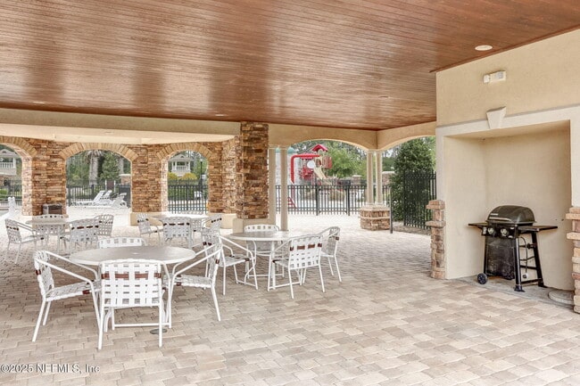 Building Photo - 95126 Gladiolus Pl