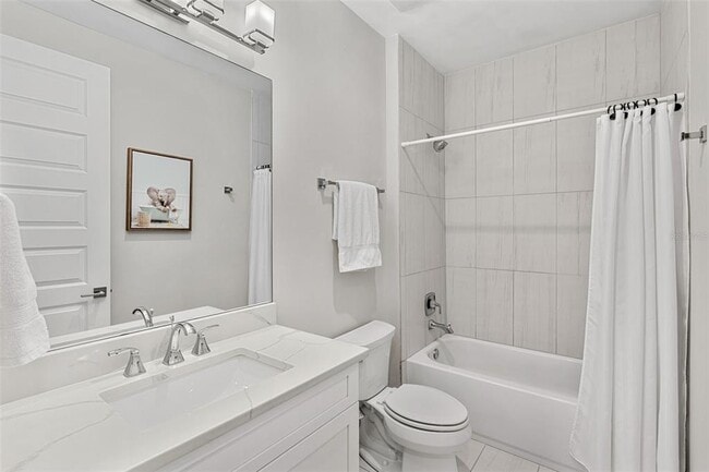 Building Photo - 1275 Michigan Ave