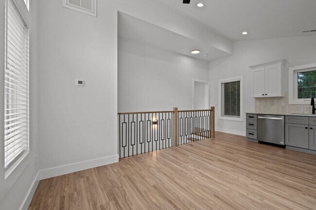 Building Photo - New Construction in Trinity Park near Duke - 2 Bed, 2 Bath, Stunning! - Pet Friendly