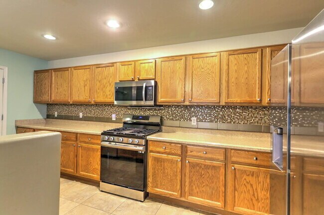 Building Photo - Rancho Sahuarita