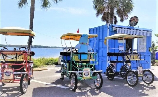 Building Photo - 103 W Park St