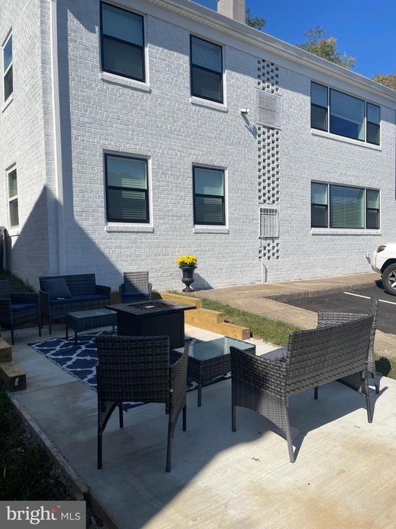 Building Photo - 100 W Taylor Run Pkwy