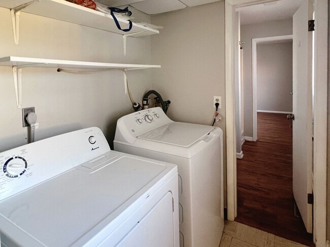 Building Photo - Spacious 4-bedroom, 2-bathroom Ranch Home in West Lafayette School District