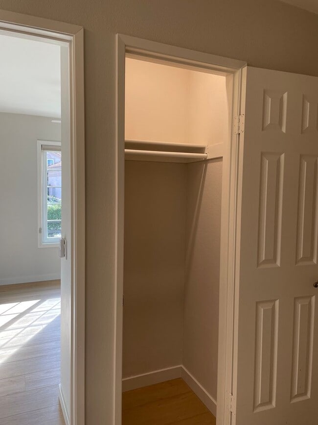 Building Photo - 2 Bedroom Ranch Style Home in RANCHO SAN DIEGO