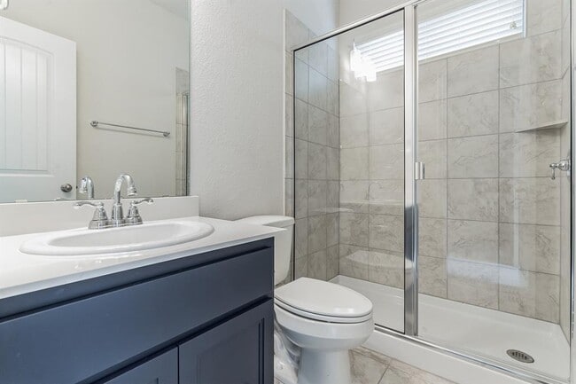 Building Photo - 4425 Shady Hl Ln