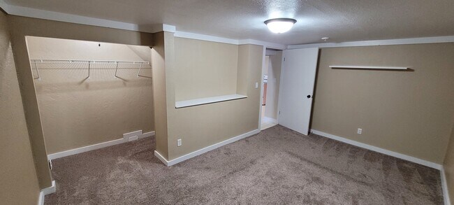 Building Photo - 1522 Dick Dr