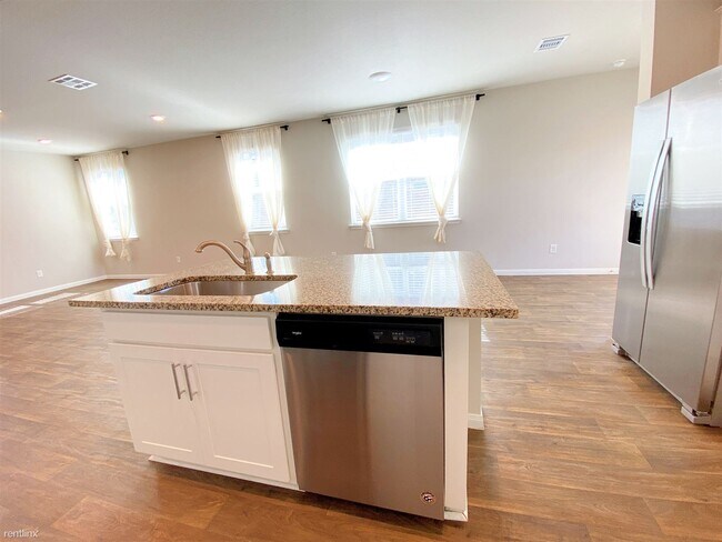 Building Photo - 4 br, 3 bath House - 618 Golden Grove Pkwy