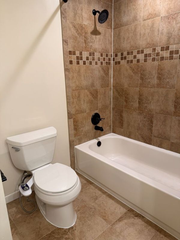 Building Photo - 7818 Attleboro Dr