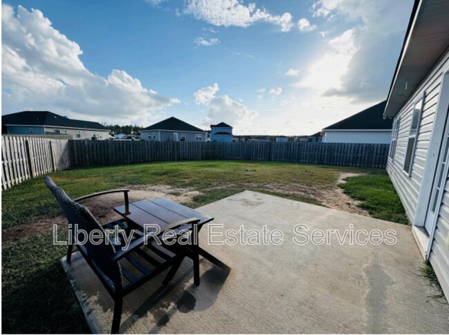 Building Photo - 342 Mcclelland Lp NE