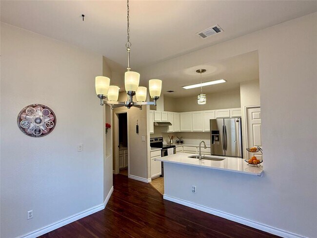 Building Photo - 8703 Weiser Dr