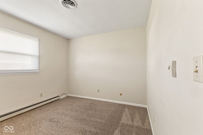 Building Photo - 296 Heritage Dr