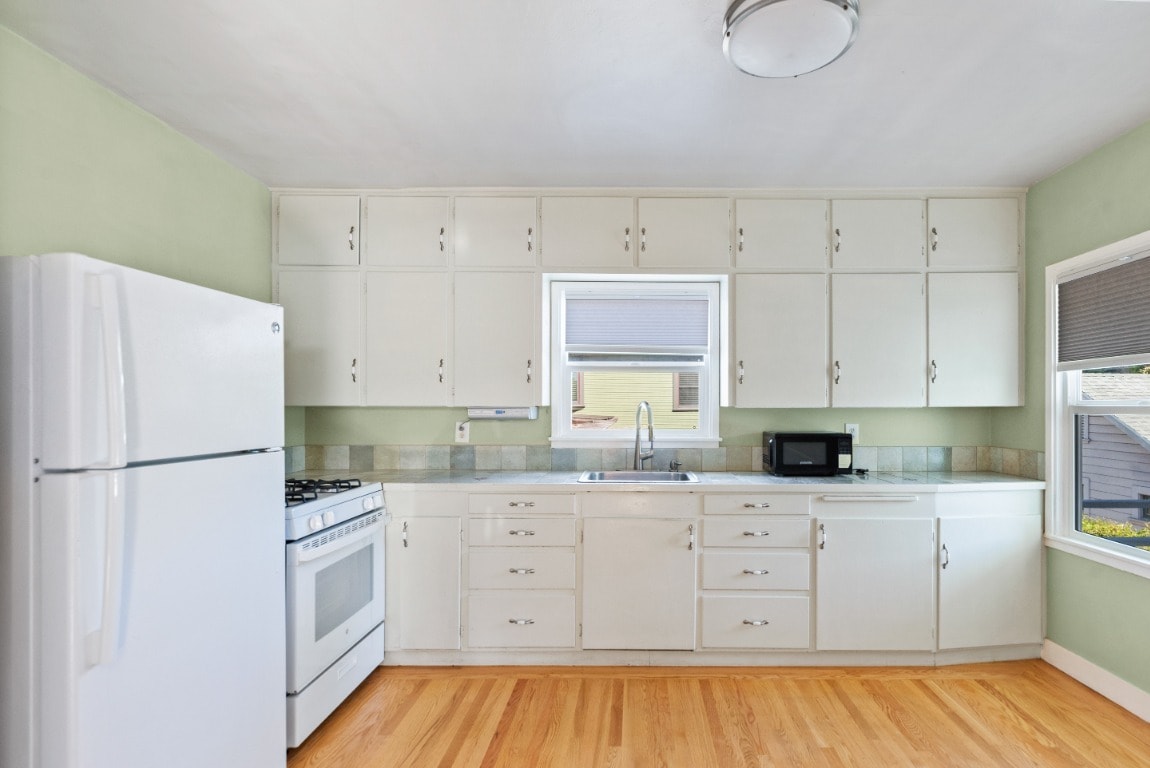 Building Photo - 485 36th St