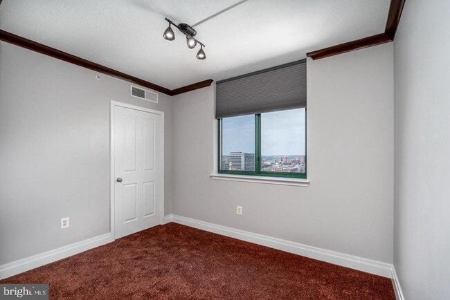 Building Photo - 414 Water St