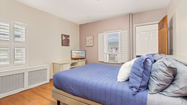 Building Photo - 27 S Oakland Ave