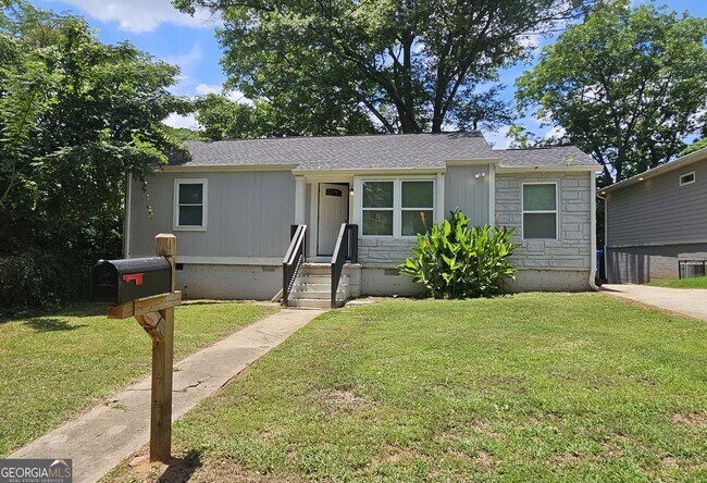 Primary Photo - 1167 Mayland Cir SW